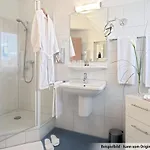 Acantus Apartment