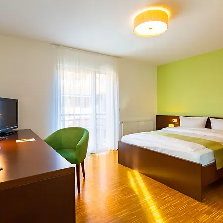 Acantus Apartment *